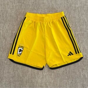 Men’s Size Small Adidas Columbus Crew SC 2023 Away Aeroready Authentic Shorts
